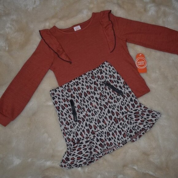 Little Girls Animal Print Skirt and Shirt Set Size 5T - Picture 1 of 9